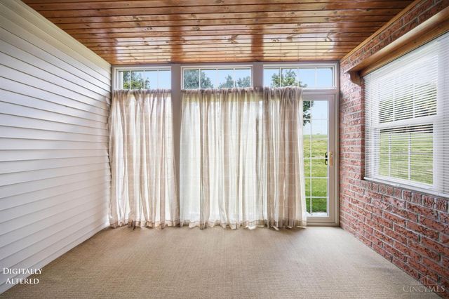 10506 West Road, Harrison, OH 45030