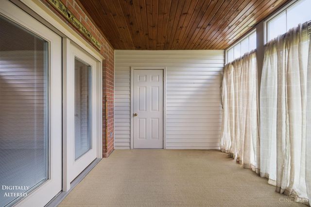 10506 West Road, Harrison, OH 45030