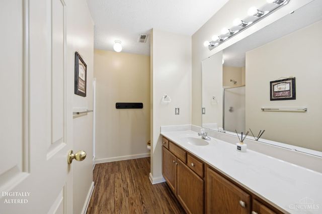 10506 West Road, Harrison, OH 45030