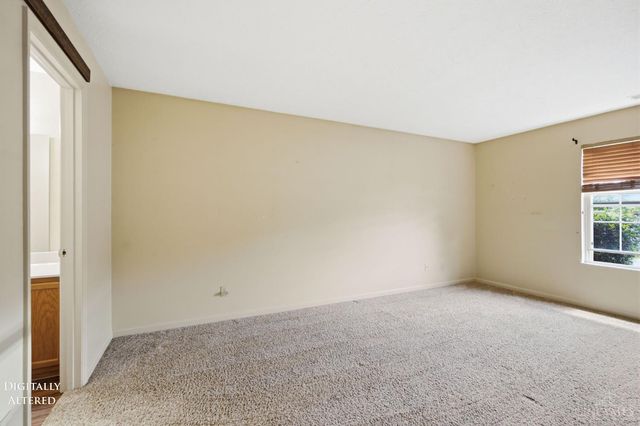 10506 West Road, Harrison, OH 45030