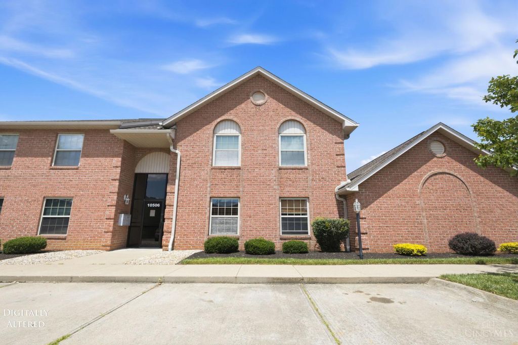 10506 West Road, Harrison, OH 45030