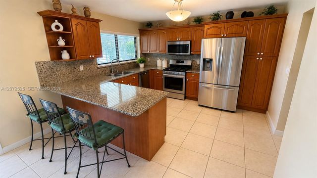 14011 SW 74th Terrace, Miami, FL 33183