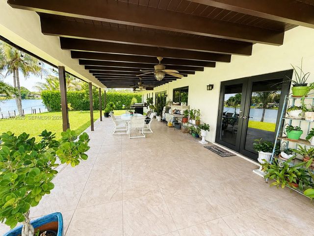 14011 SW 74th Terrace, Miami, FL 33183