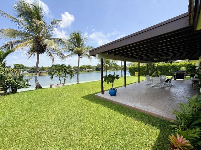 14011 SW 74th Terrace, Miami, FL 33183