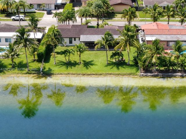 14011 SW 74th Terrace, Miami, FL 33183