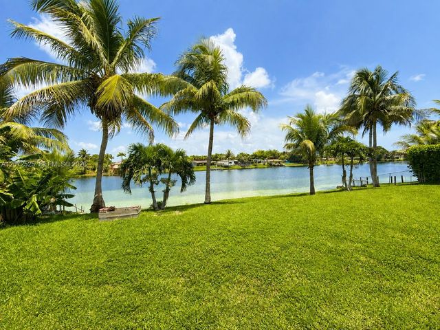 14011 SW 74th Terrace, Miami, FL 33183