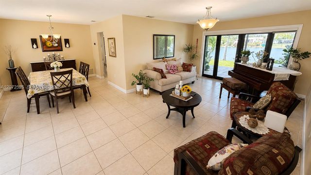 14011 SW 74th Terrace, Miami, FL 33183