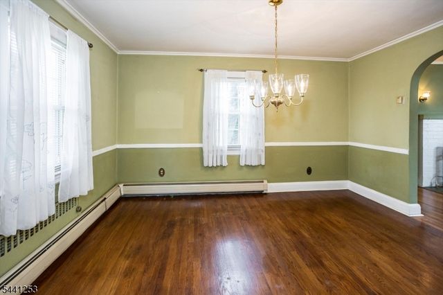 3 Lucien Pl, Linden City, NJ 07036