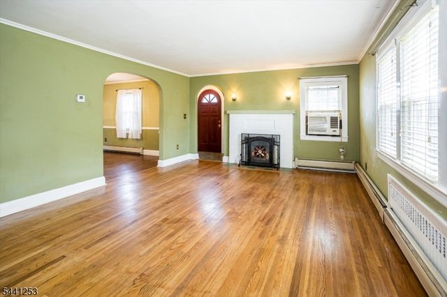 3 Lucien Pl, Linden City, NJ 07036