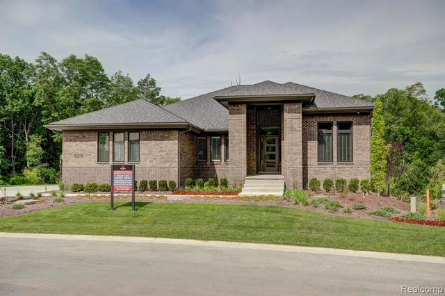 30797 Franklin Hills Court 6, Farmington, MI 48334