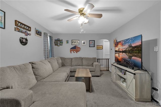 70 Greenfield Avenue, West Seneca, NY 14224