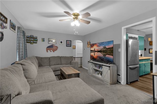 70 Greenfield Avenue, West Seneca, NY 14224