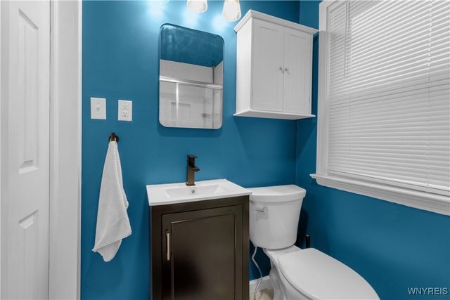 70 Greenfield Avenue, West Seneca, NY 14224