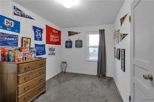 70 Greenfield Avenue, West Seneca, NY 14224