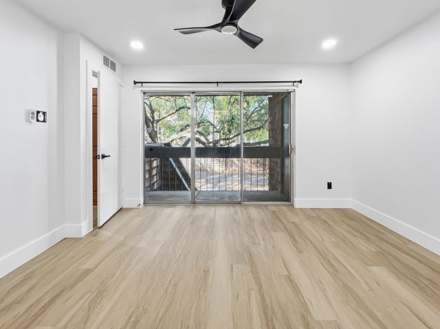 3707 Miles Street 10, Dallas, TX 75209