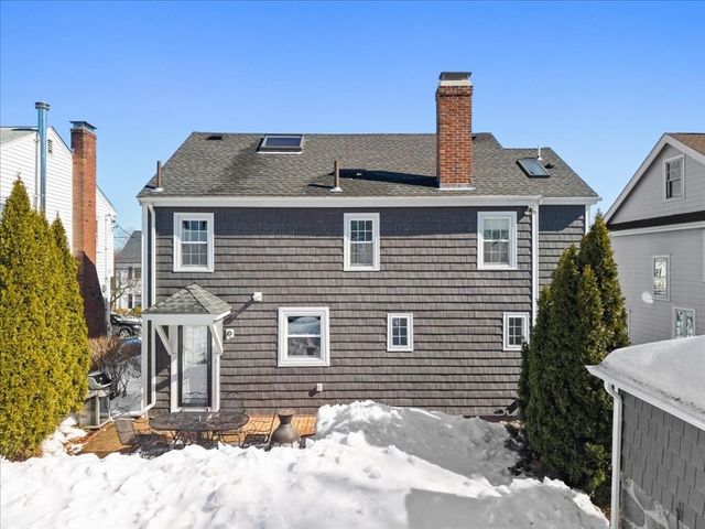 32 Russett Rd, Boston, MA 02132