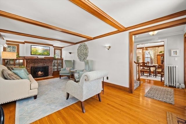 32 Russett Rd, Boston, MA 02132