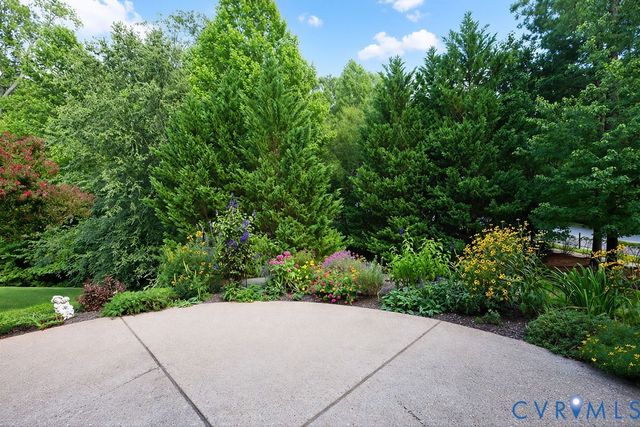14007 Shawhan Ct, Midlothian, VA 23114