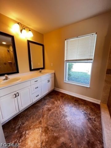 743 SW 6th ST, Cape Coral, FL 33991