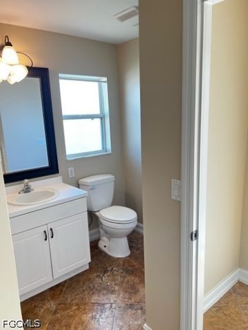 743 SW 6th ST, Cape Coral, FL 33991