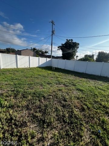743 SW 6th ST, Cape Coral, FL 33991