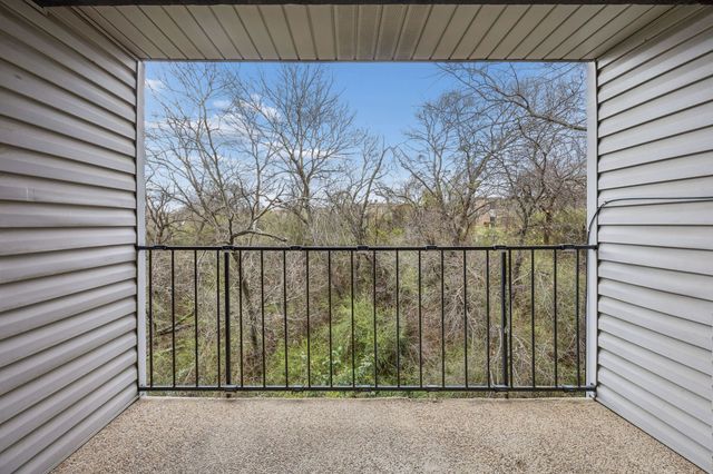 2506 Wedglea Drive 808, Dallas, TX 75211