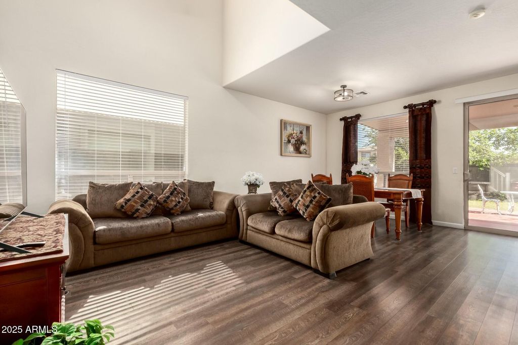 11429 W YAVAPAI Street, Avondale, AZ 85323 — photo 2