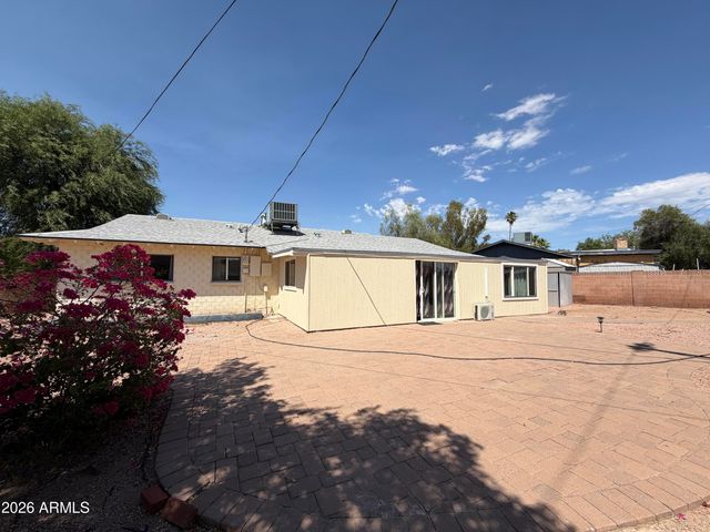 8701 E Cambridge Avenue, Scottsdale, AZ 85257