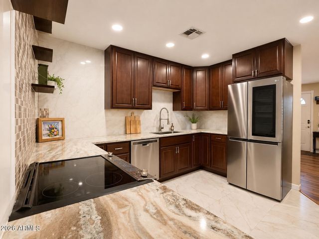 8701 E Cambridge Avenue, Scottsdale, AZ 85257