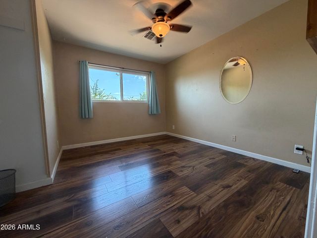 8701 E Cambridge Avenue, Scottsdale, AZ 85257
