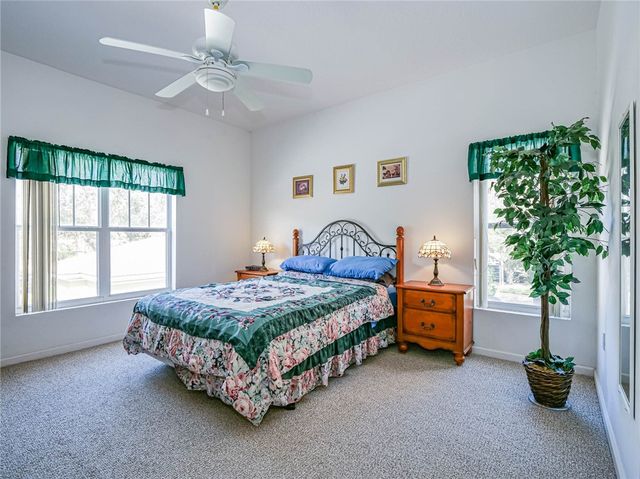 5025 Fairways Circle B209, Vero Beach, FL 32967