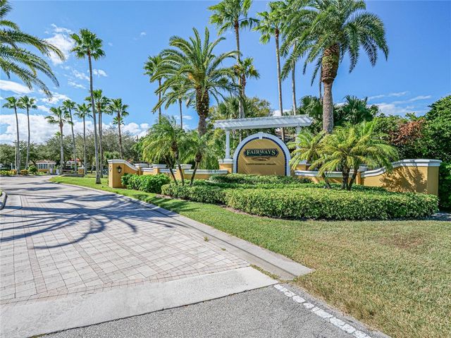 5025 Fairways Circle B209, Vero Beach, FL 32967