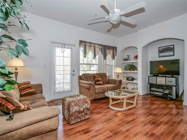 5025 Fairways Circle B209, Vero Beach, FL 32967