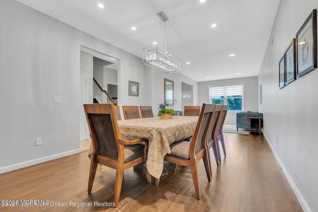 37 Sanz Town Road, Lakewood, NJ 08701