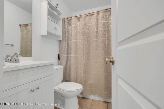 37 Sanz Town Road, Lakewood, NJ 08701