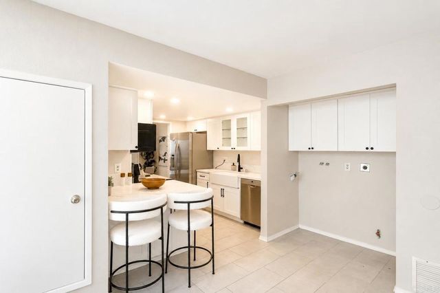 6116 Portobelo Court, San Diego, CA 92124
