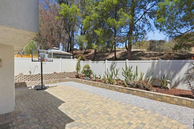 6116 Portobelo Court, San Diego, CA 92124