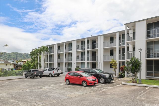 45-697 Kamehameha Highway 112, Kaneohe, HI 96744