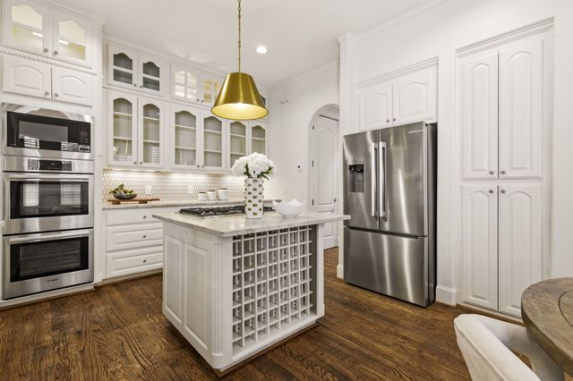 4318 University Boulevard, University Park, TX 75205