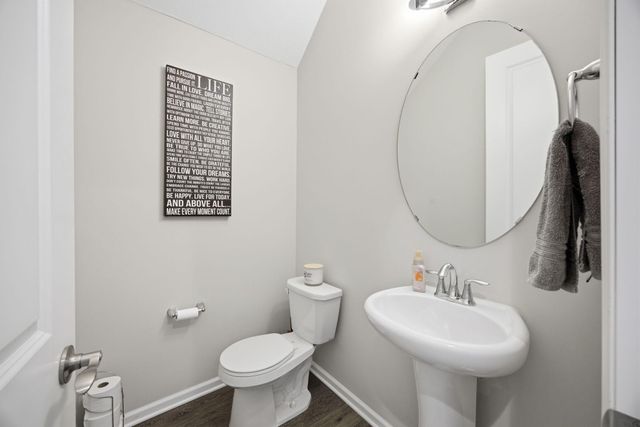 8164 Arrowwood Lane N, Maple Grove, MN 55369