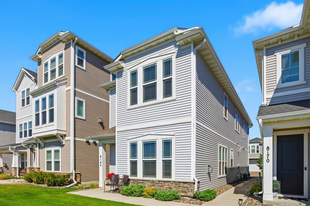 8164 Arrowwood Lane N, Maple Grove, MN 55369