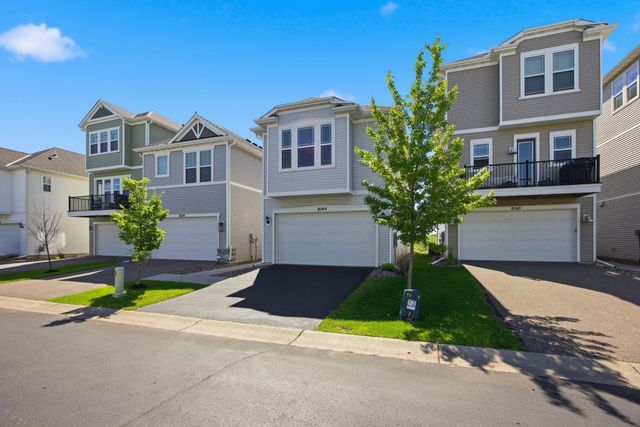 8164 Arrowwood Lane N, Maple Grove, MN 55369