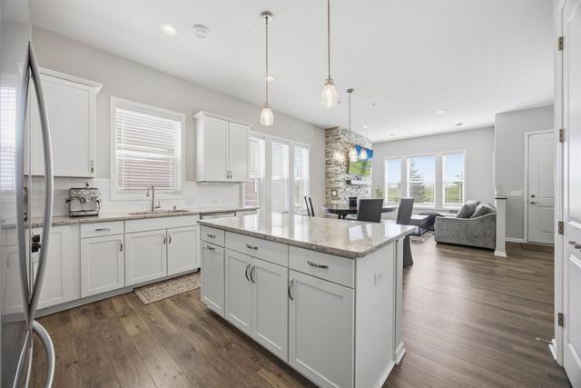 8164 Arrowwood Lane N, Maple Grove, MN 55369