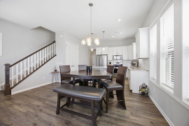 8164 Arrowwood Lane N, Maple Grove, MN 55369
