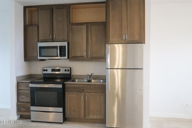 1061 Ranger Street 10, El Paso, TX 79907