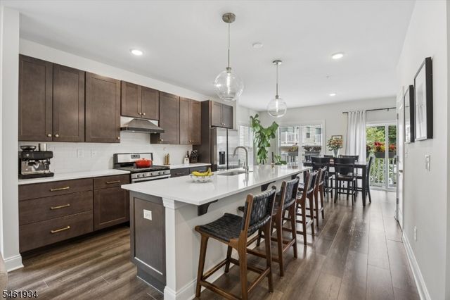 206 Abbe Rd, Little Falls Twp., NJ 07424