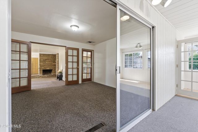 7229 Columbia Way, Lancaster, CA 93536