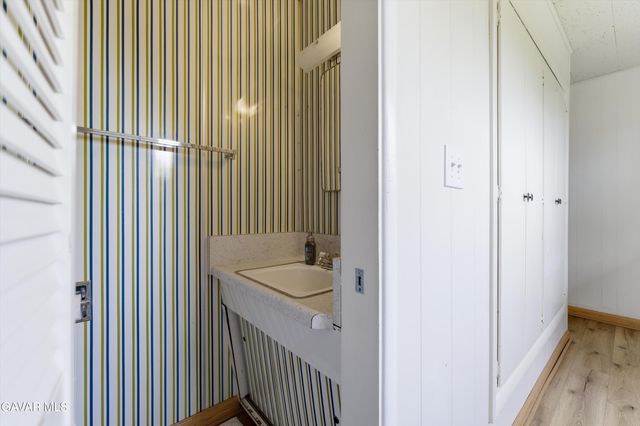 7229 Columbia Way, Lancaster, CA 93536