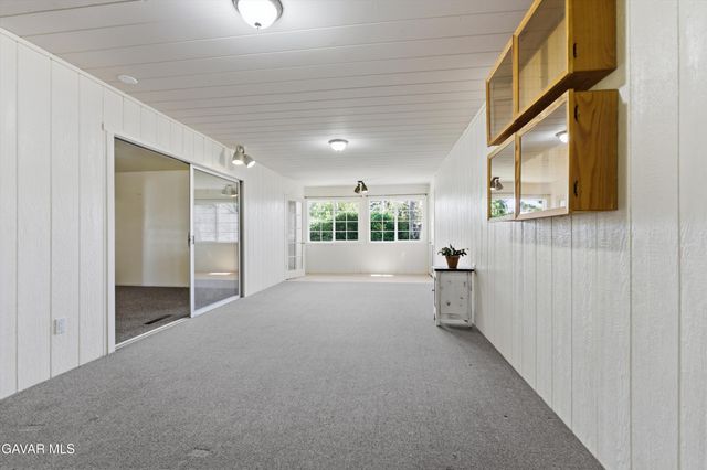 7229 Columbia Way, Lancaster, CA 93536