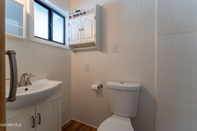 7229 Columbia Way, Lancaster, CA 93536